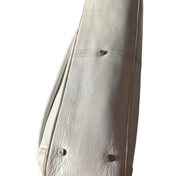 White Real Leather Large Bag, made in India, fits a laptop, Hedgren Inner City - Picture 2 of 7